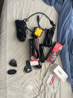 Auxbeam light pod/ rock lights and wiring harnesses