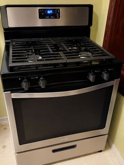 Whirlpool Stainless Steel Gas Range Stove