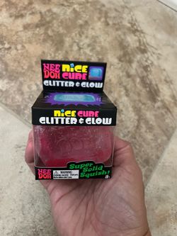 NeeDoh Glitter and Glow