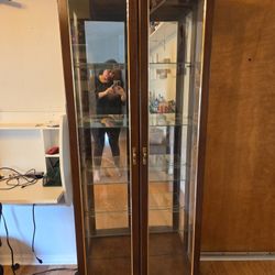 Wooden Curio cabinet With Light-needs New Light Bulb