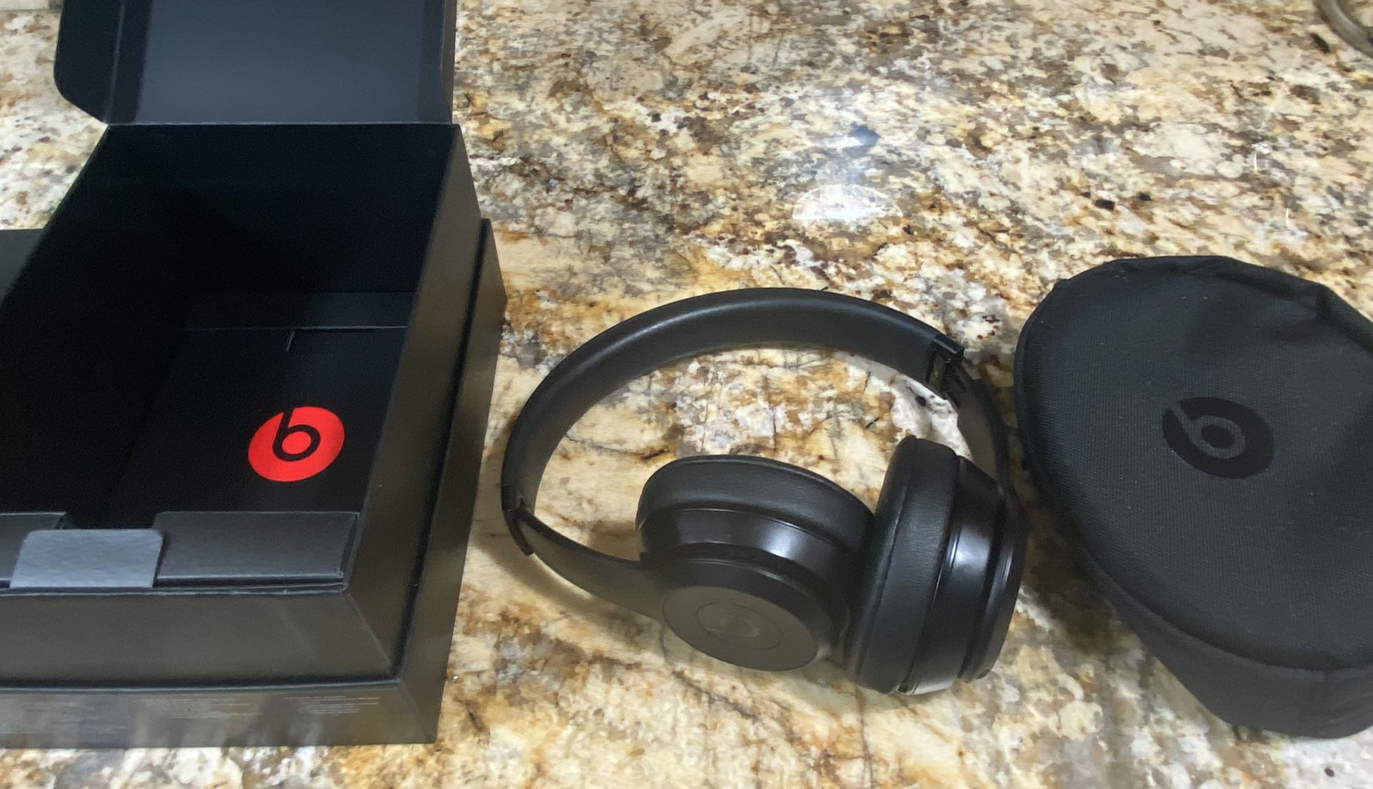 Beats Solo 3 Wireless Headphones