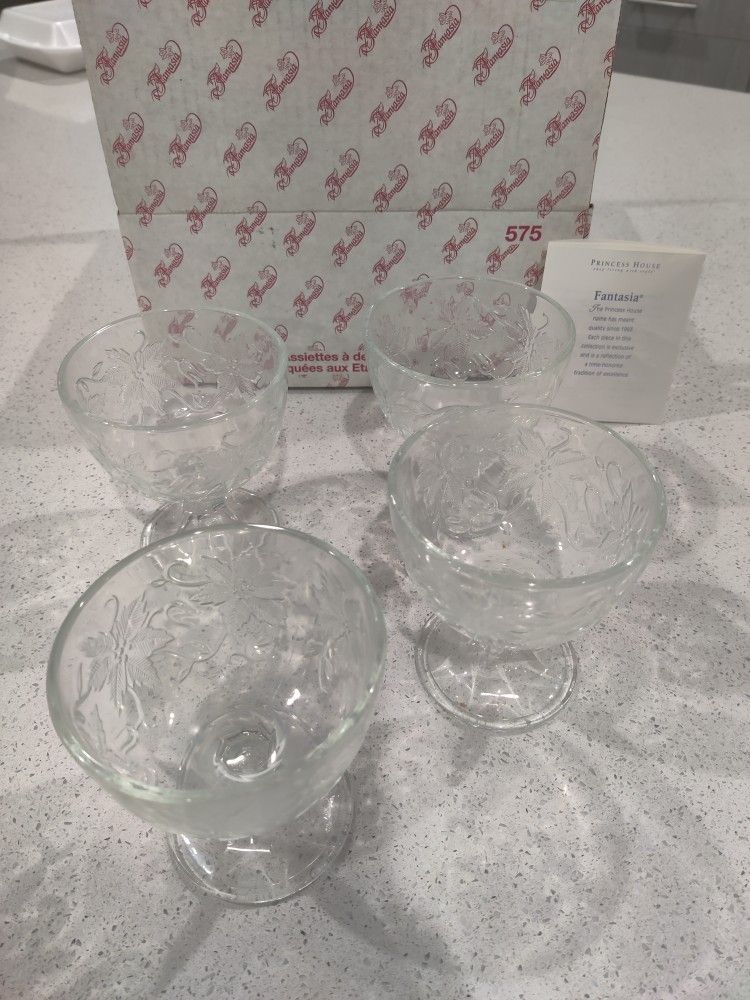 Vintage Princess House Fantasia 4 Crystal Dessert Dishes #575