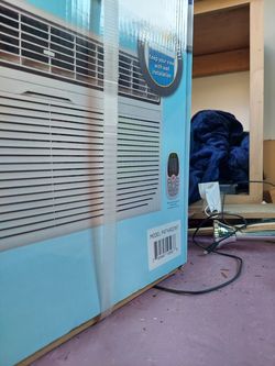 14000 BTU wall air conditioner