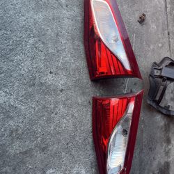 2020 2021 chevy equinox driver left passenger right inner taillight 