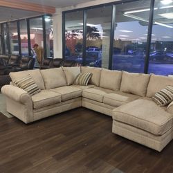 SECTIONAL SOFA SET 