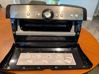 FoodSaver Vacuum Sealer Machine