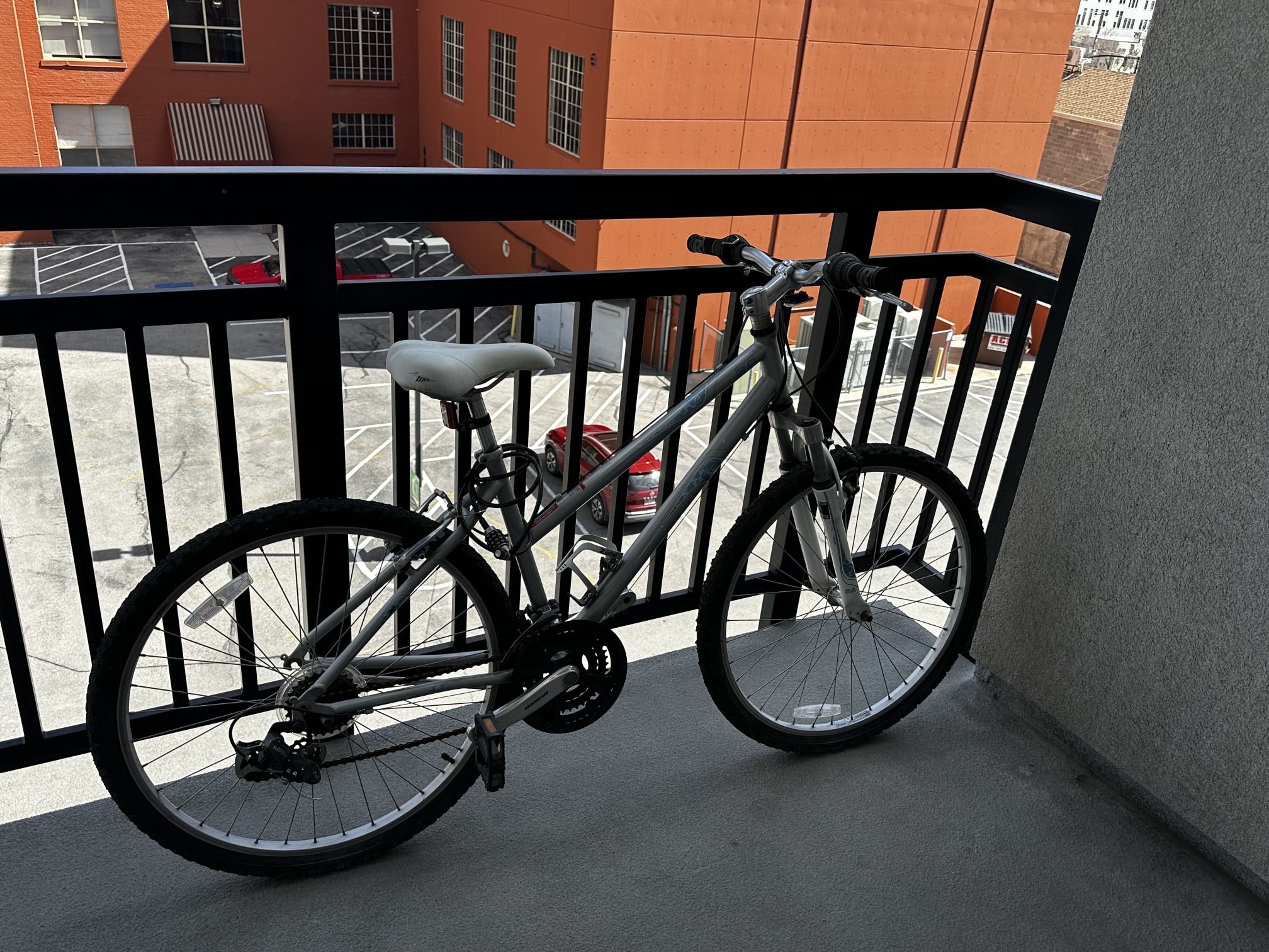 Raleigh Eva 2.0 Mountain Bike