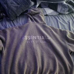 essential outfit