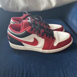 Men’s Air Jordan 1 Lows Chicago Bulls 11 1/2