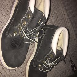 New Timberland boots size 7 1/2 only $60 firm