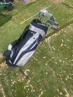 Tour Edge Junior Right Handed Golf Set with Standing Bag