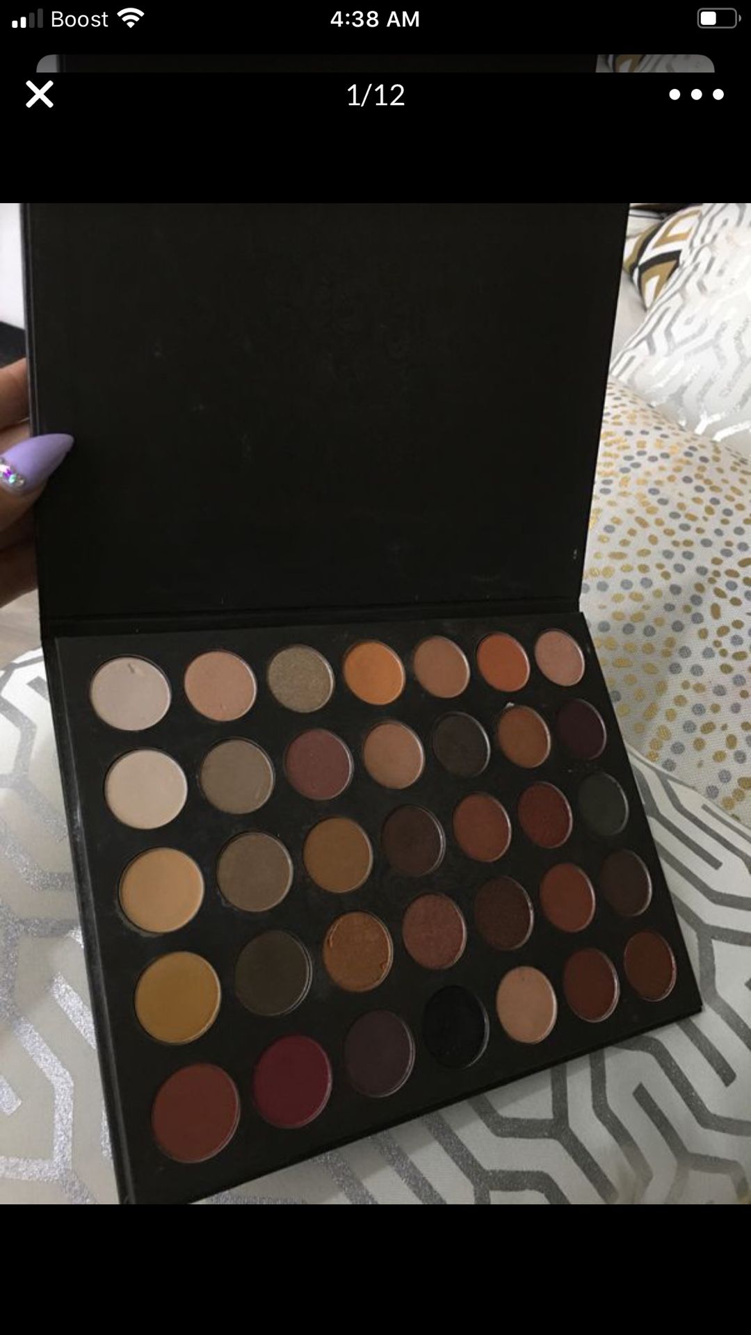 Eyeshadow/ Makeup (authentic)