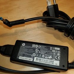 Hp Laptop Charger 19.5v 2.31A 45w Blue Tip