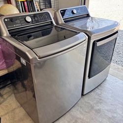 LG Washer & Dryer Set
