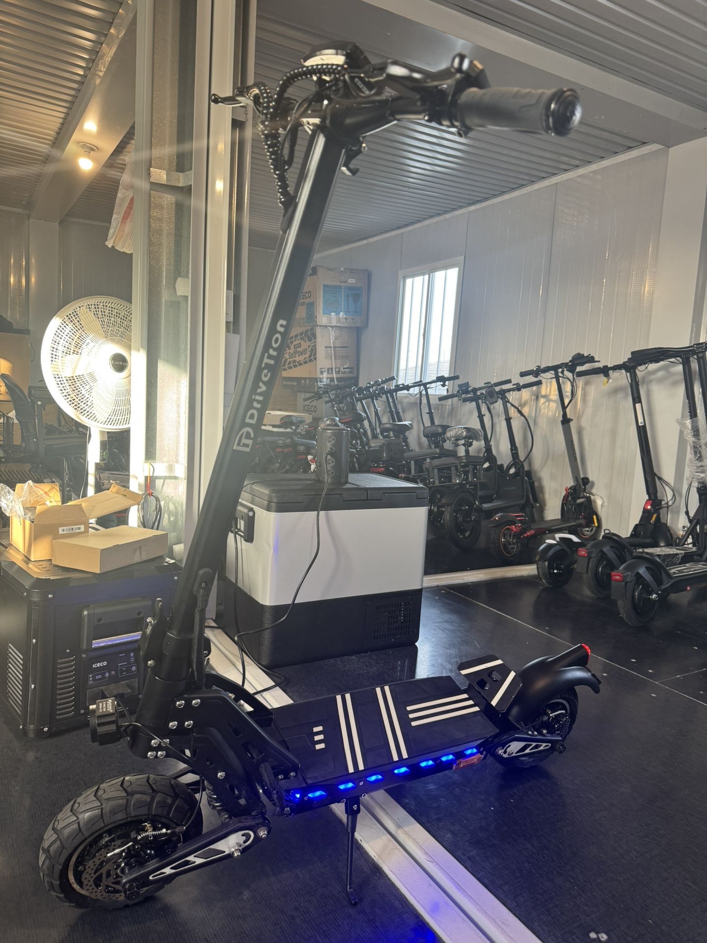 Dual-motor electric scooter