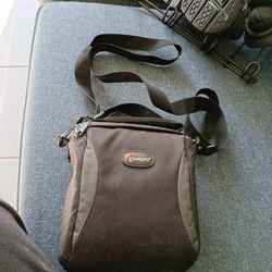Amazon Lowepro camera bag