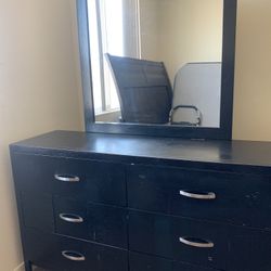 Mirror With Drawers
