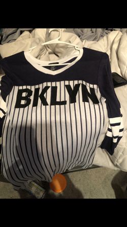 From rue21 cute baseball tee size small