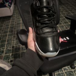 Super CLEAN Retro Air Jordan 11 Bred Low 