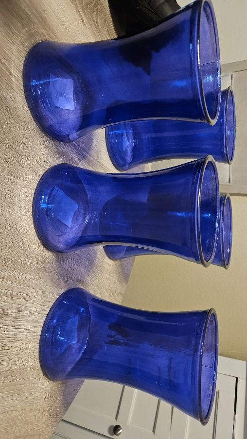 Flower vases
