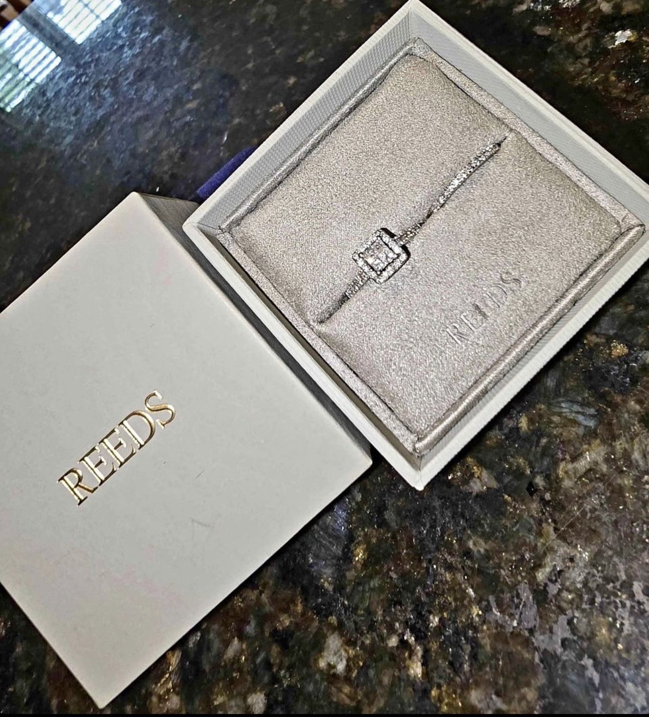 Engagement ring & Wedding band