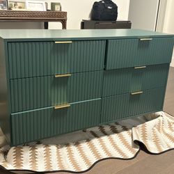 Green Dresser