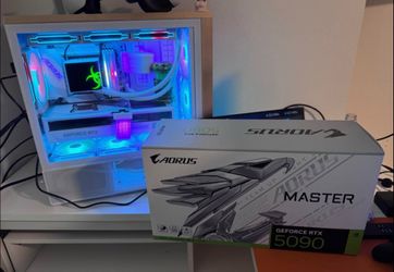 RTX 5090 White ICE Aorus Master 32gb nvidia gpu