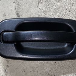 Black Passenger Side Rear Outer Door Handle For 99-06 [Chevy Silverado/GMC Sierra]