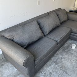 Sectional Sofa Couch With New Memory Foam Mattress// Moving !!// Free Delivery