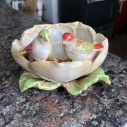 LOVE BIRDS CERAMIC CANDLE HOLDER TRINKET OR CANDY DISH HIGH GLAZED DECORATIVE