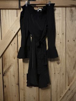 Women’s Off Shoulder Dress NWT