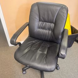 Office Chair And Desk