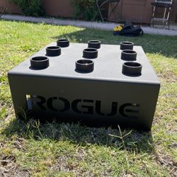 Rogue 9 Bar Holder