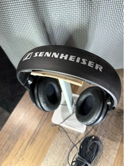 Sendheizser hd 206 headphones