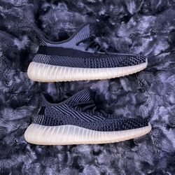 Adidas Yeezy Boost 350 V2