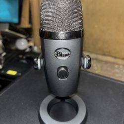 Blue Yeti Nano Microphone