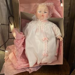 Madame Alexander Victoria Baby Doll #3746 Vintage 70's New in box 13 inches