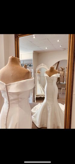 Ivory Wedding Dress