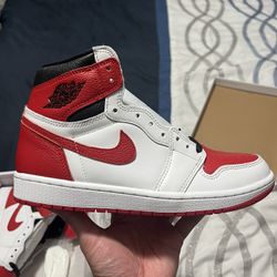 Jordan 1 Heritage (Size 8.5)