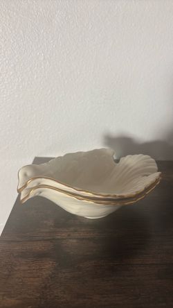 Lennox China dove dish
