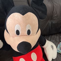 3 Ft. Mickey And Minnie