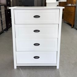 White 4 Drawer Dresser / Chest 