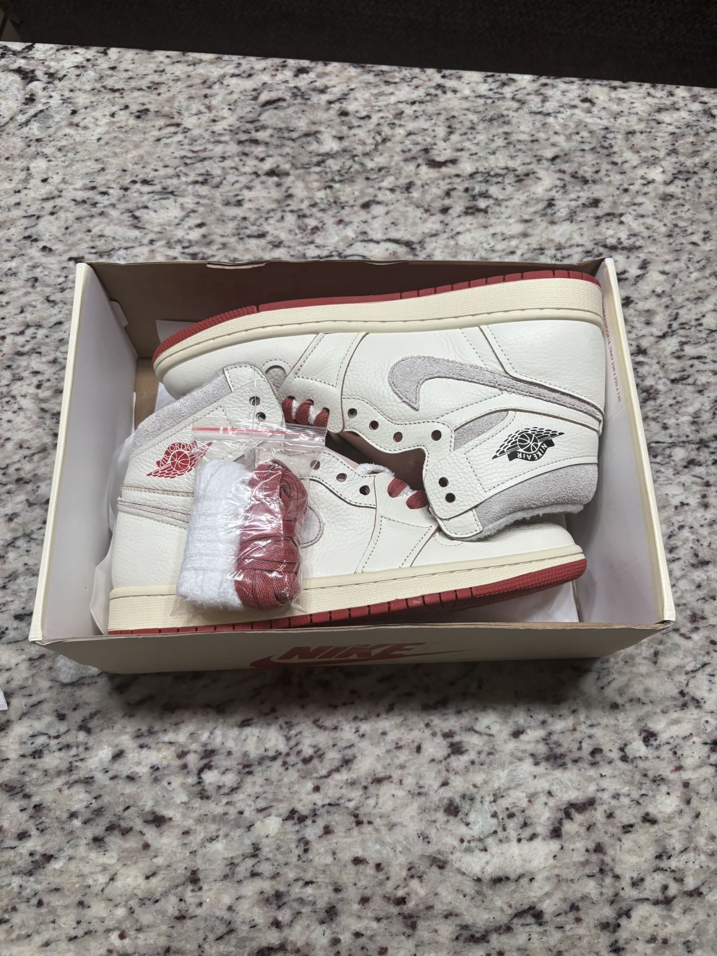 Send Offers Air Jordan Cinnabar Size 10 Men’s