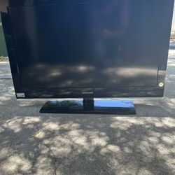32” Samsung TV 