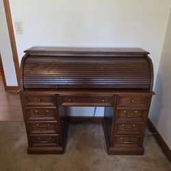 Oak Roll Top Kneehole Desk