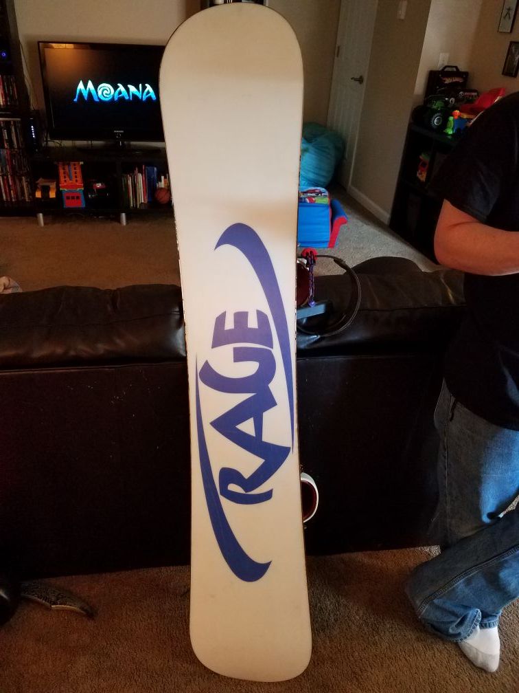 154cm Woodcore Quantum series Rage snowboard with Santa Cruz bindings....OBO