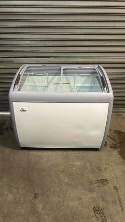 Ice Cream Display Freezer