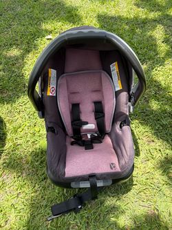 Baby trend infant carseat