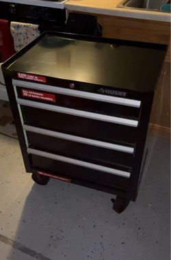 Black husky took box 4 drawer