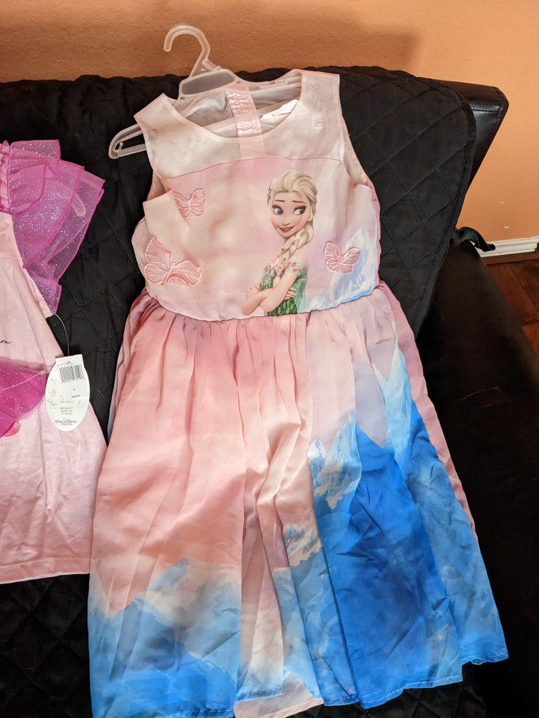 Disney Frozen Elsa Dress. H&M.  Fits Like Size 8 Probably 